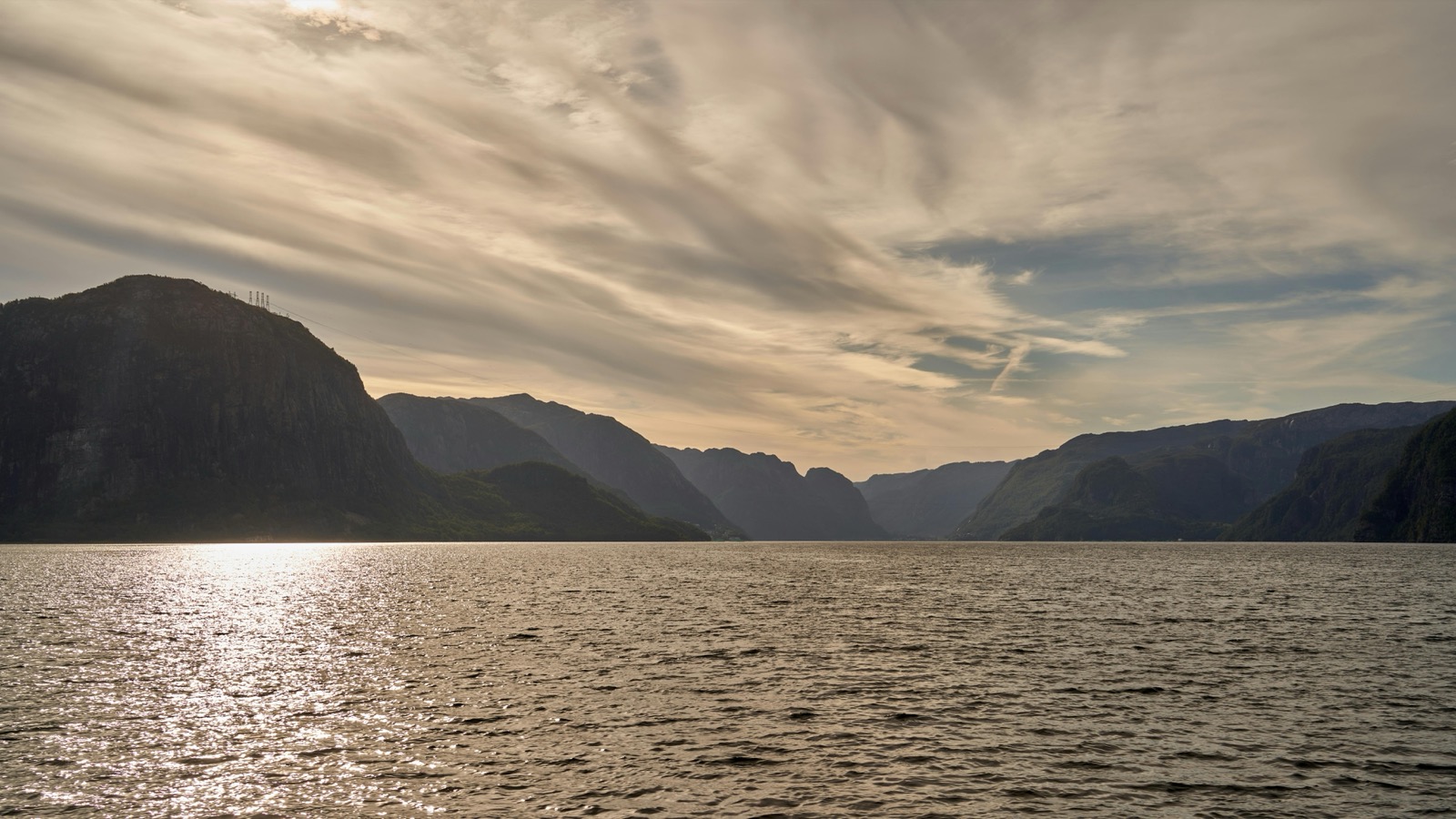 Mountain panorama from Solrenningen, Vestland